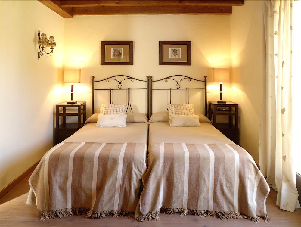 Hotel Ribera Del Corneja Navacepedilla de Corneja 외부 사진