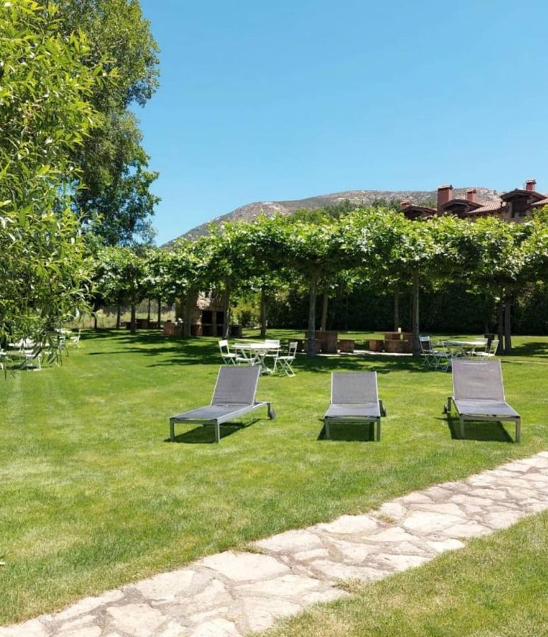 Hotel Ribera Del Corneja Navacepedilla de Corneja 외부 사진