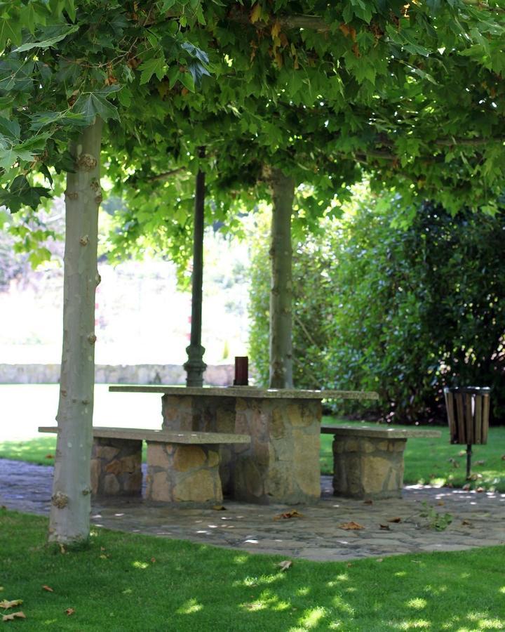 Hotel Ribera Del Corneja Navacepedilla de Corneja 외부 사진