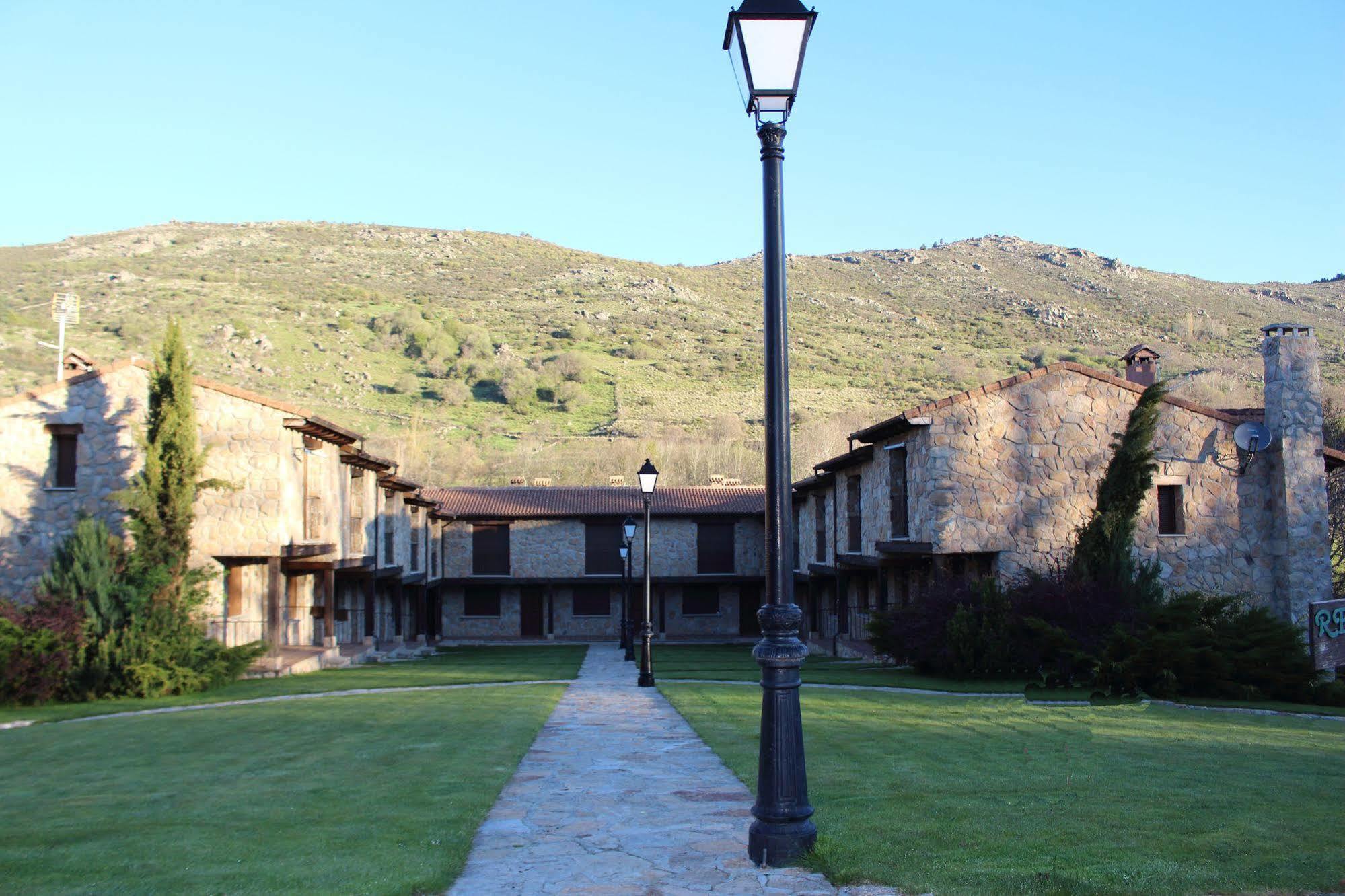 Hotel Ribera Del Corneja Navacepedilla de Corneja 외부 사진